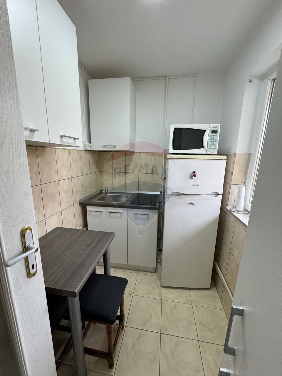 Apartament 1 camera de închiriat ,centra,l zona Malul Muresului