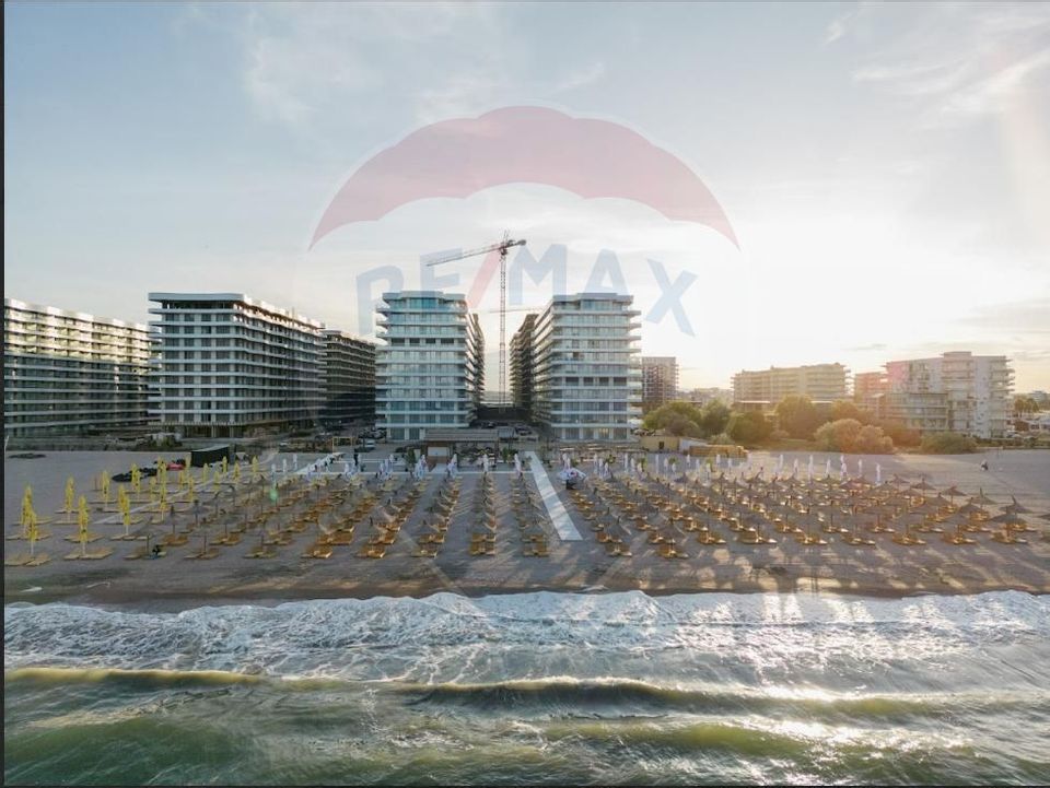 Vanzare apartament de lux 3 camere, complet mobilat, Mamaia Nord