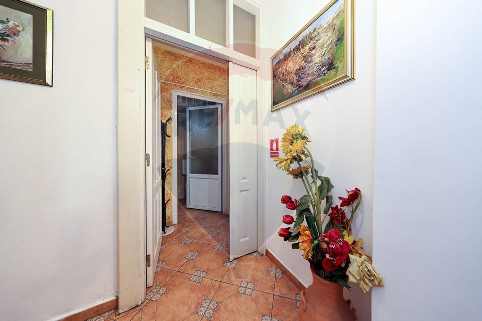 Hotel/pensiune 13 camere Brașov str Lungă