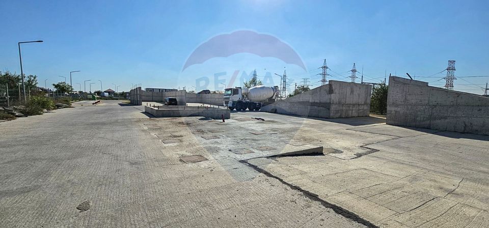 Industrial space for sale 90000sqm concrete plant Domnesti