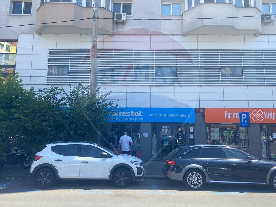 230sq.m Commercial Space for rent, 1 Mai area