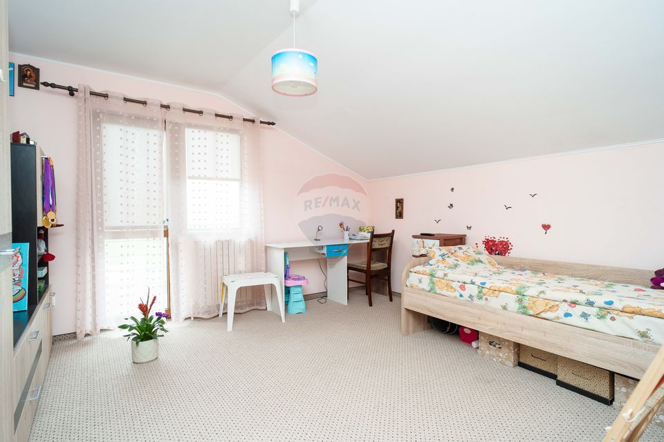 5 room House / Villa for sale