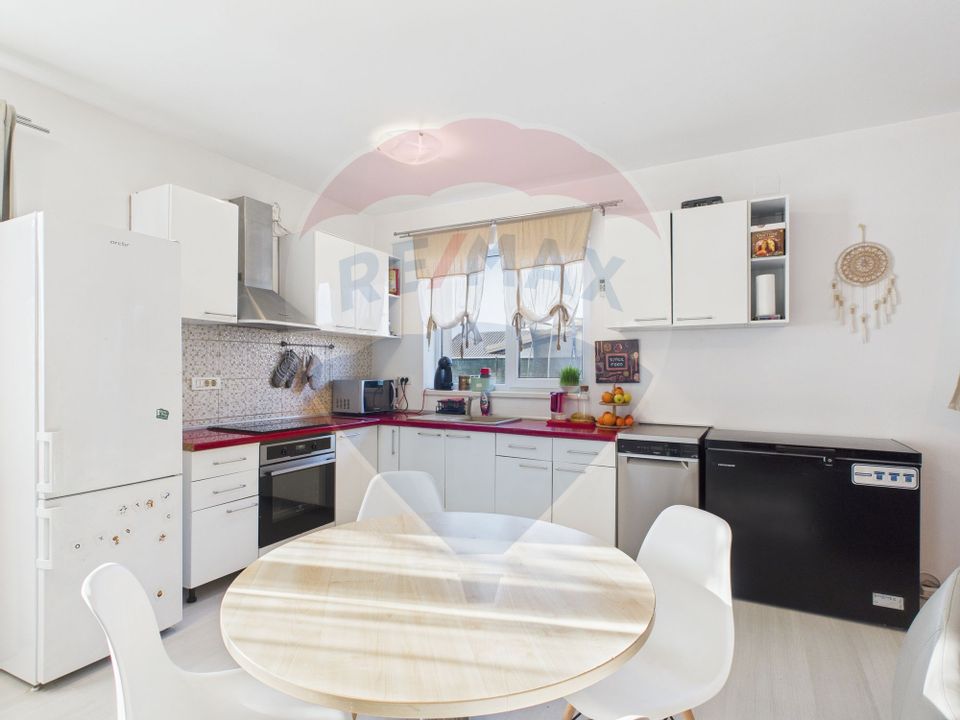 Gorgeous 4-room house for sale in Buftea