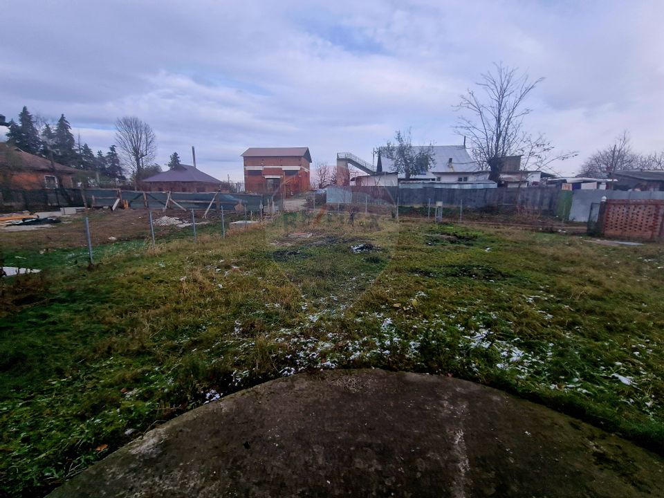 Casă / Vilă cu 5 camere de vânzare în zona Central