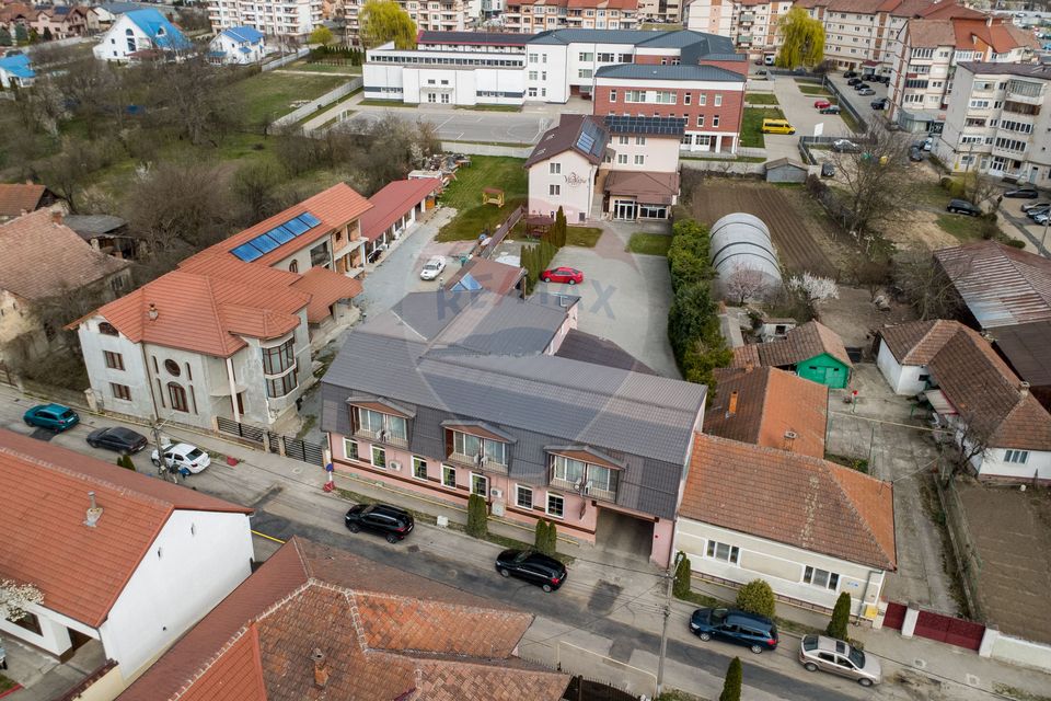 22 room Hotel / Pension for sale, Central area