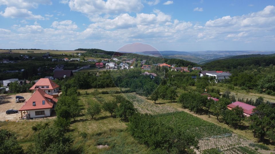 Casă P+M în Salicea de vanzare la 14 km de Cluj Napoca