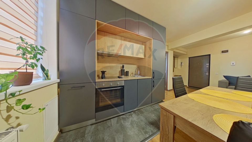 Apartament cu 3 camere, comision 0% la cumparator