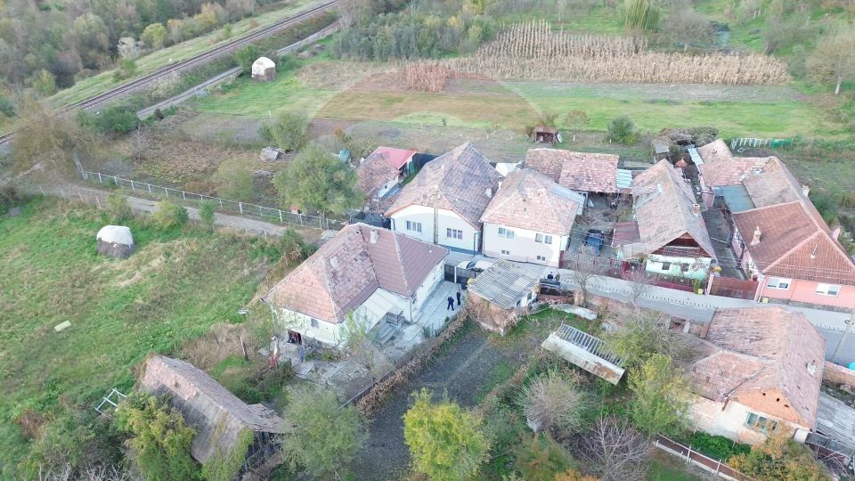 Casă de vânzare cu 3 camere în Axente Sever, județul Sibiu