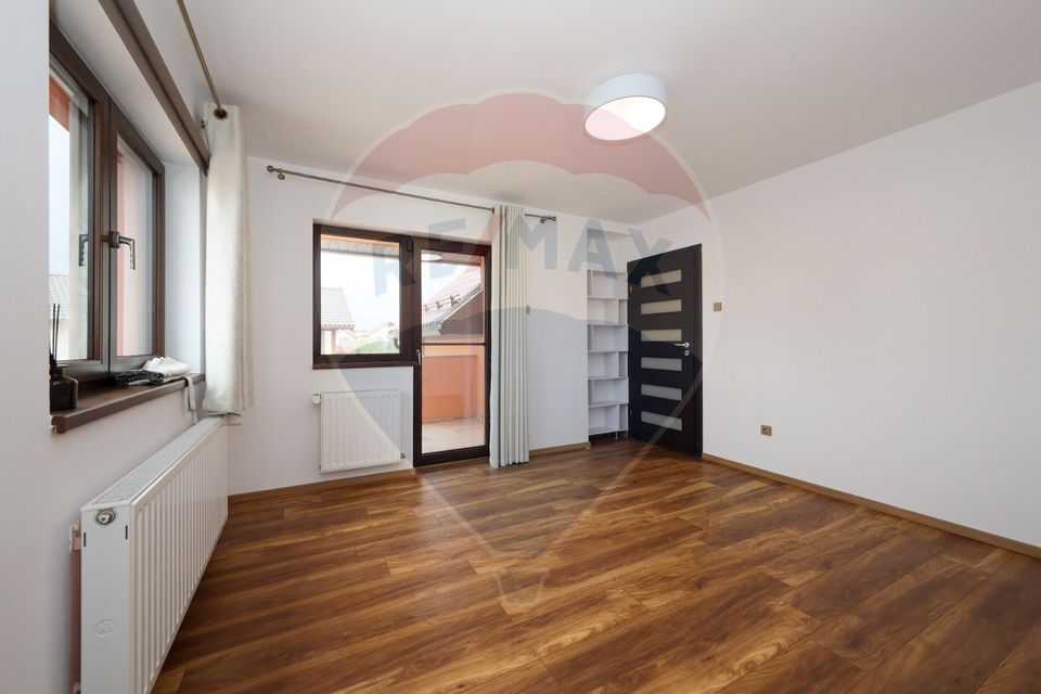 Casă unică, cartier Izvor – Str. Izvorului 10