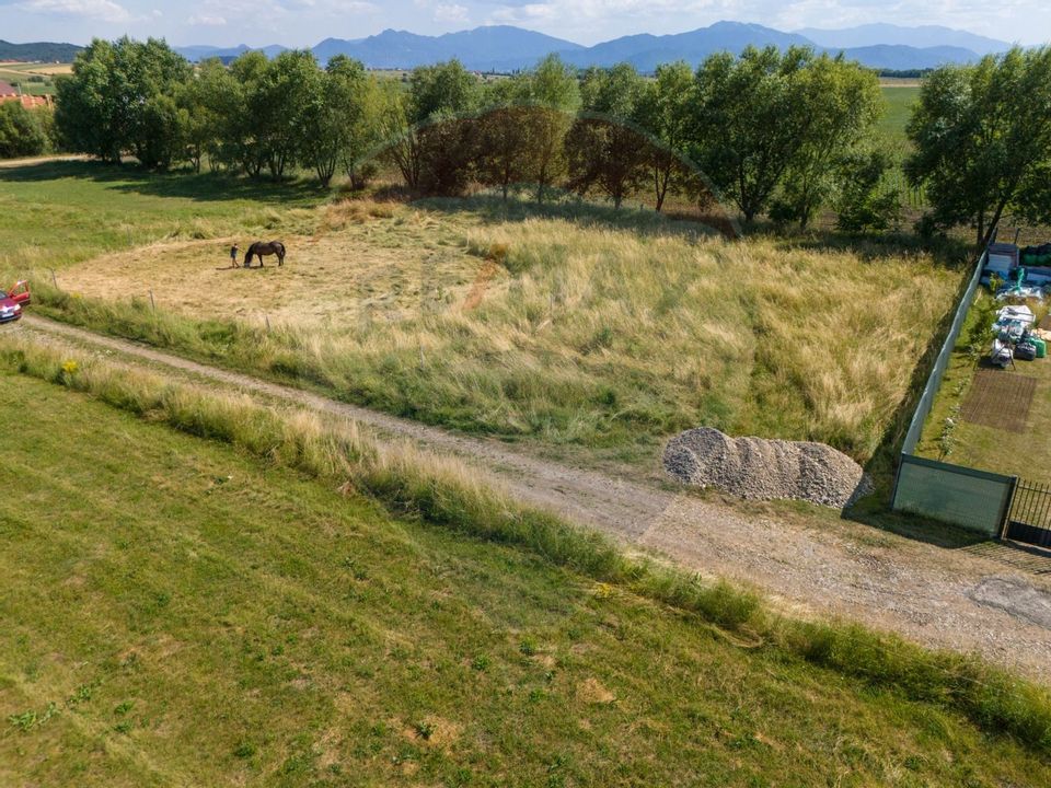 Land 597sqm Bod / Strada Garii