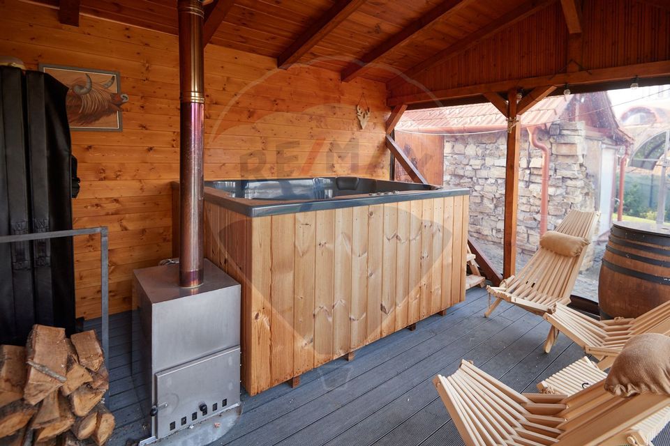 5 room Hotel / Pension for sale