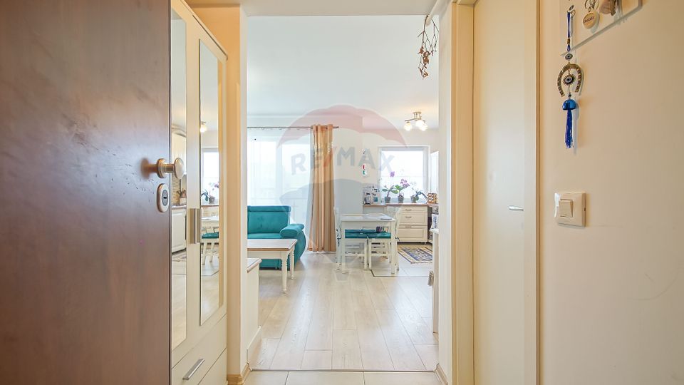 Apartament cu 2 camere de vânzare, Top City-Tractorul, comision 0%