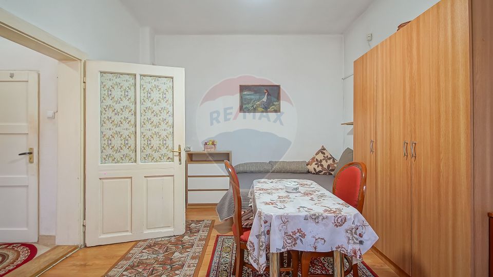 3 room House / Villa for sale, Brasovul Vechi area