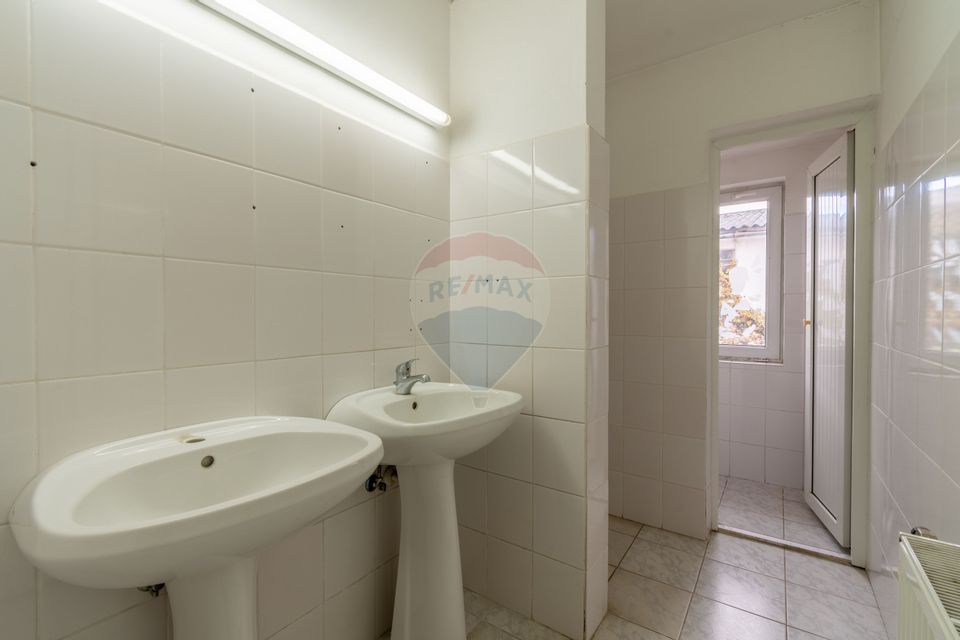 1,729sq.m Industrial Space for sale