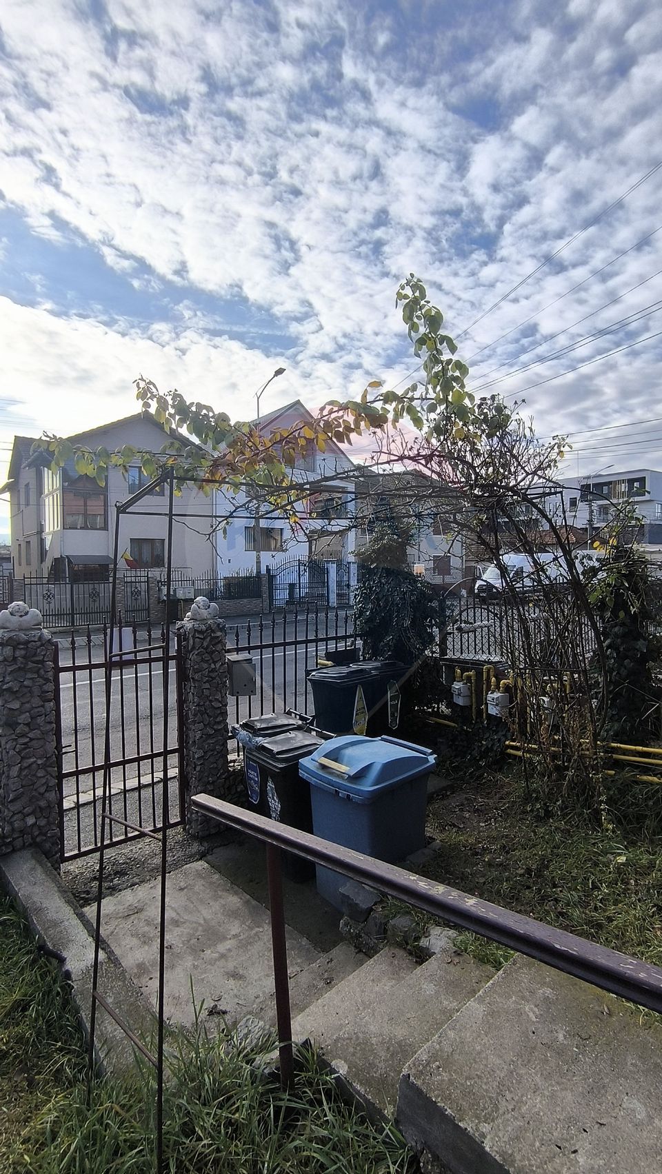 Apartament 3 camere de inchiriat în zona Dambul Rotund