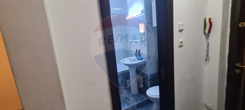 Vanzare apartament cu 1camera,  zona Pantelimon - Piata Delfinului