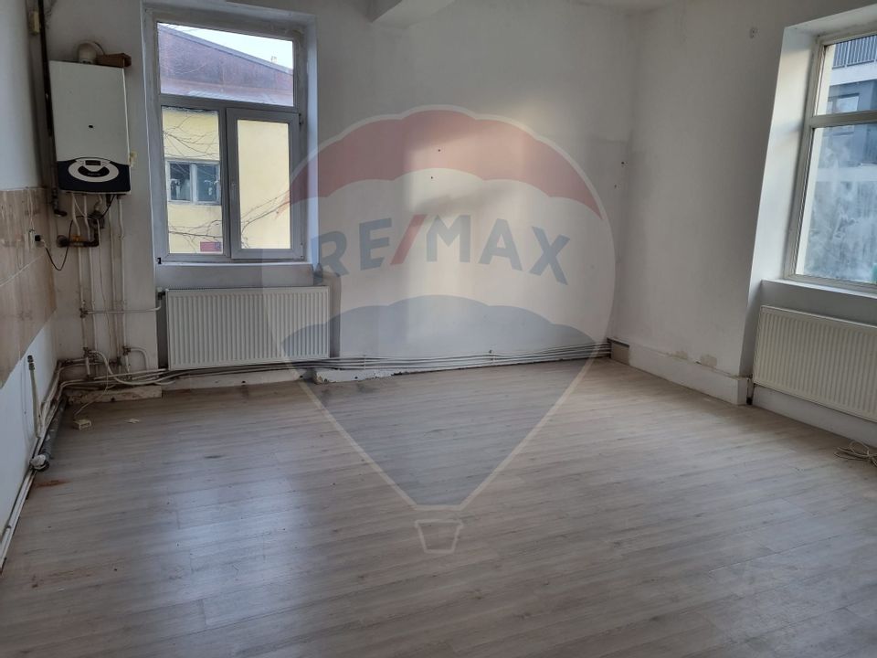 Spațiu comercial de inchiriat Iris