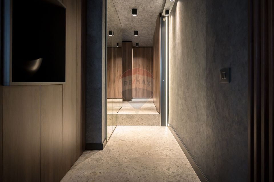 De vanzare! Studio boutique cu finisaje de lux, ultracentral, Brasov