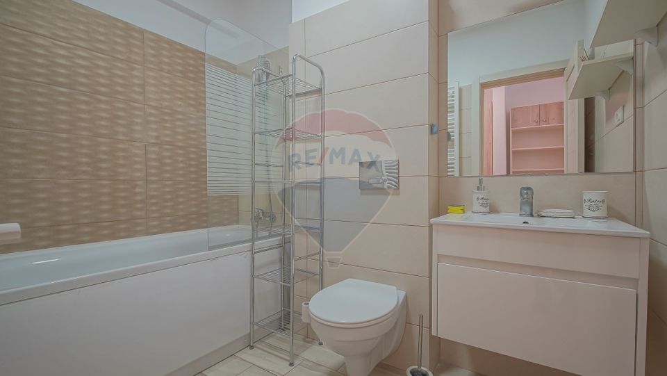 2 room Apartment for rent, Tractorul area