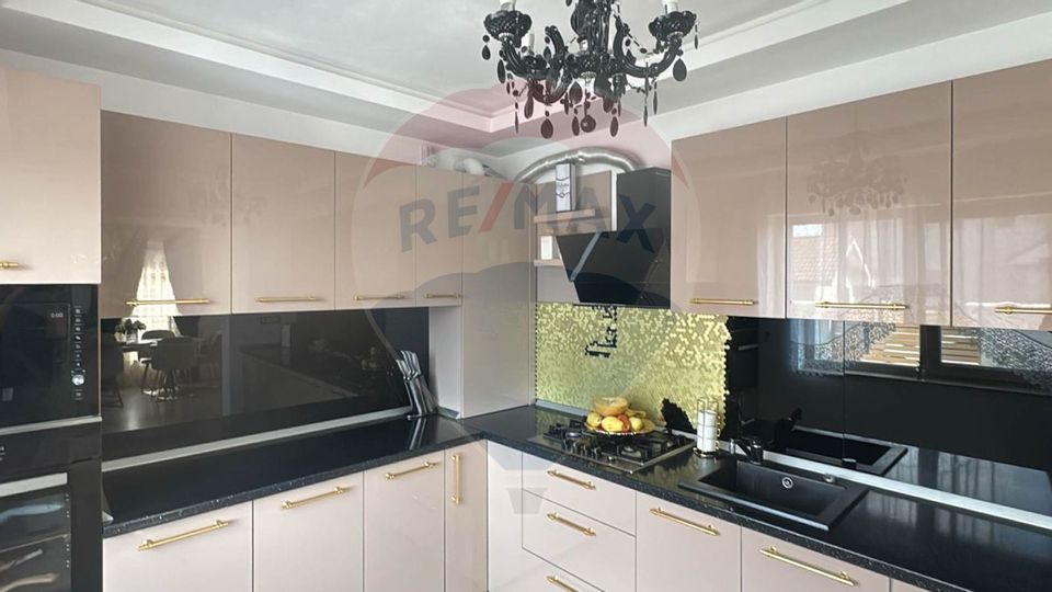 De închiriat casă modernă  cu 4 camere, în Sântandrei