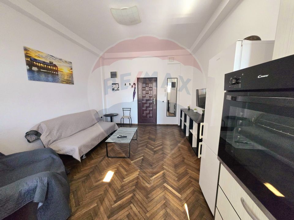 Apartament cu 4 camere P-ta Rosetti 3