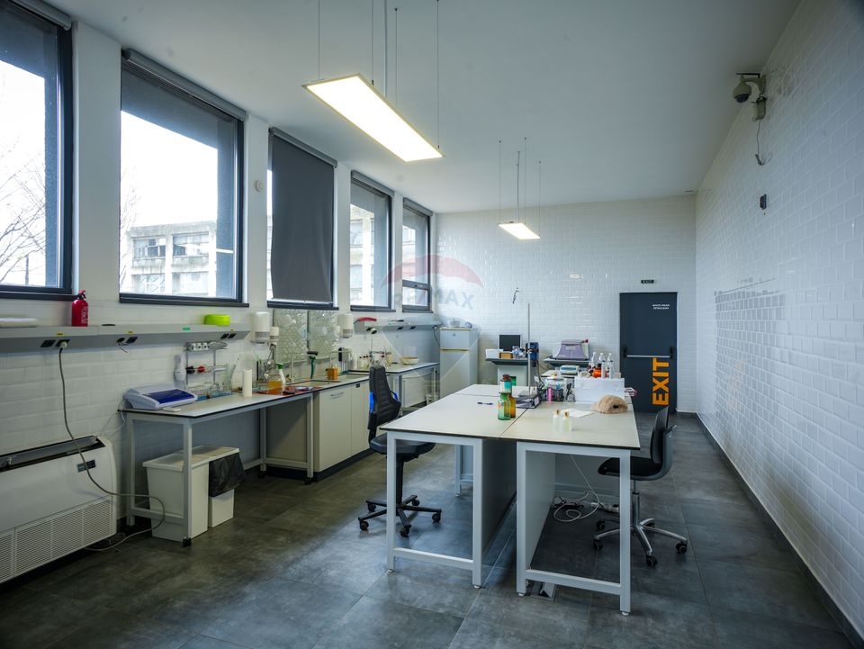 Vanzare Spatiu industrial Clasa A, 895 mp + teren 2.880 mp, Ploiești