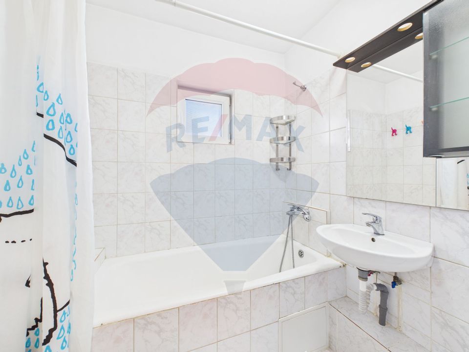 2 room apartment for sale - Apusului