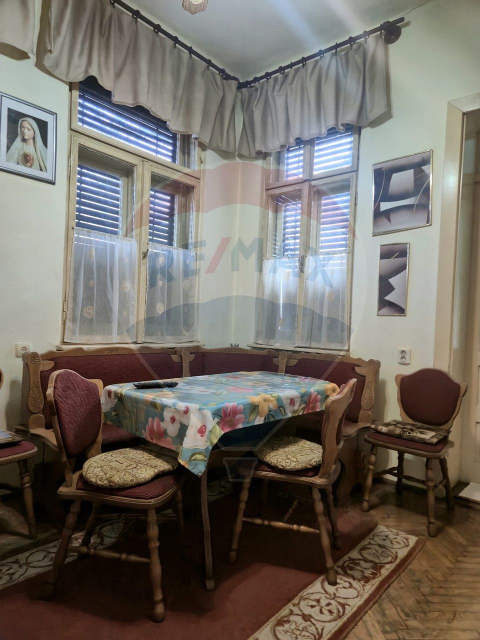 5 room House / Villa for sale