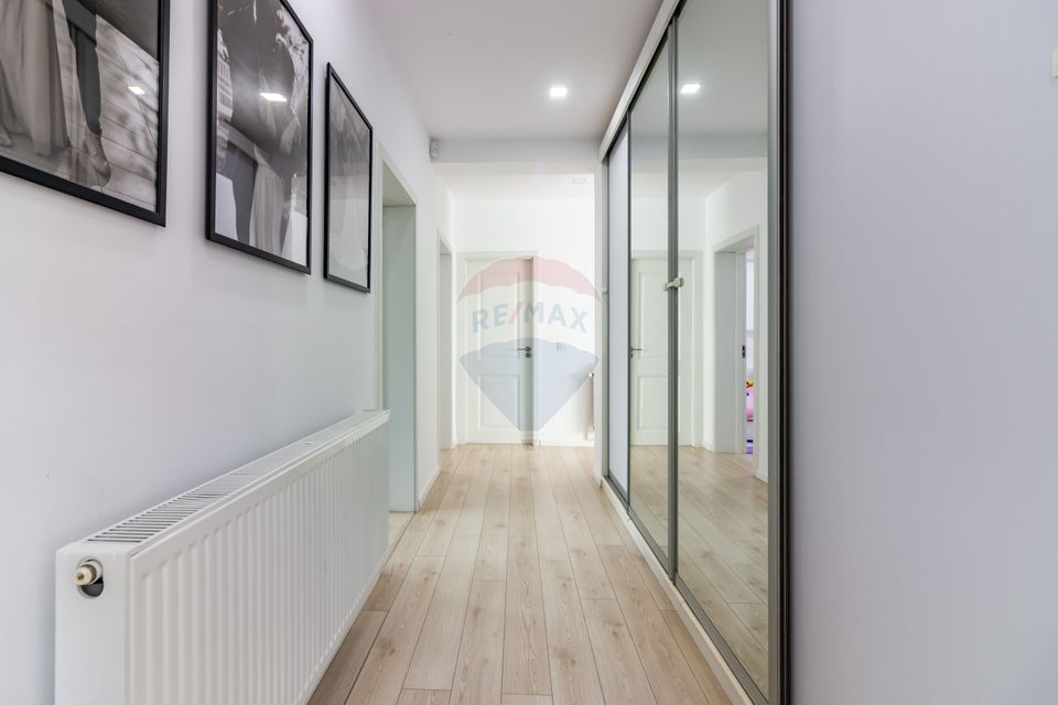 House / Villa For Sale Tunari/Dimieni Single House