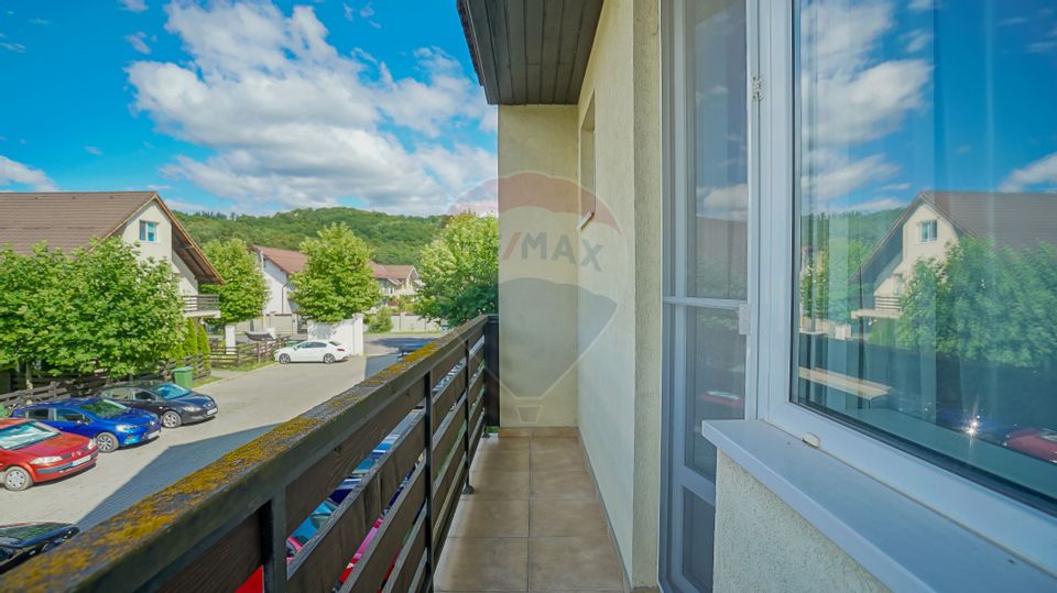 Apartament la marginea pădurii, Râșnov, Brașov