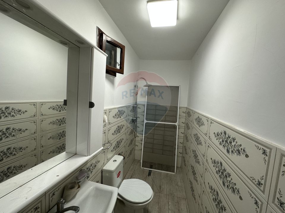 42sq.m Commercial Space for rent, Aradul Nou area