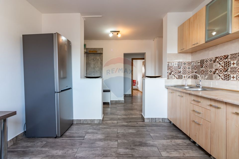 Apartament cu 3 camere de vânzare în zona Vitan Mall / Foisorului