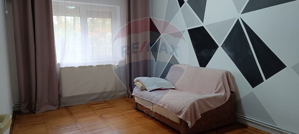 Apartament zona Otopeni