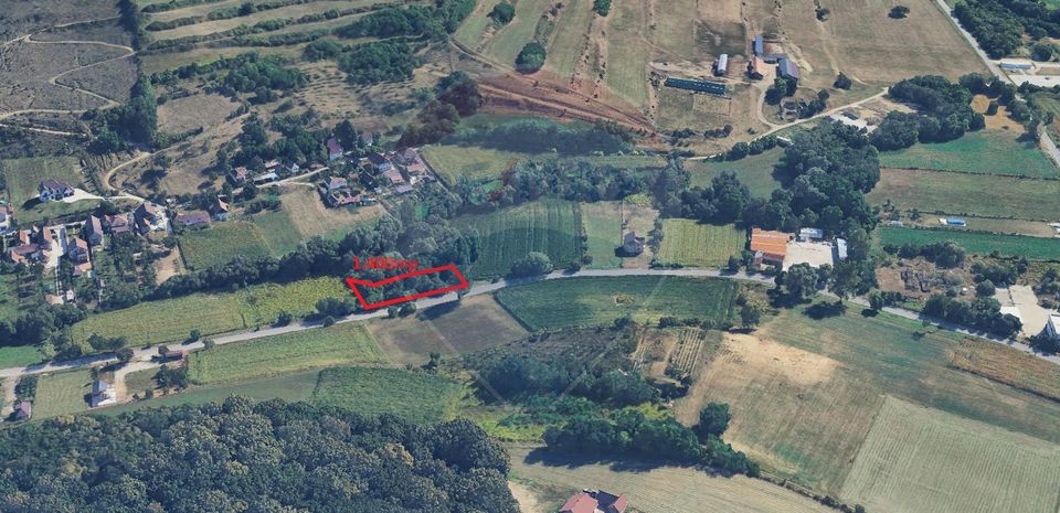 Teren 1,400mp Medias / Valea lunga