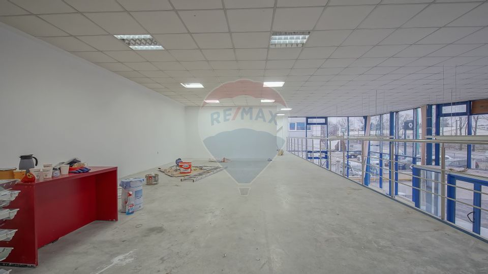 For rent !! Showroom, storage and offices, Brasov