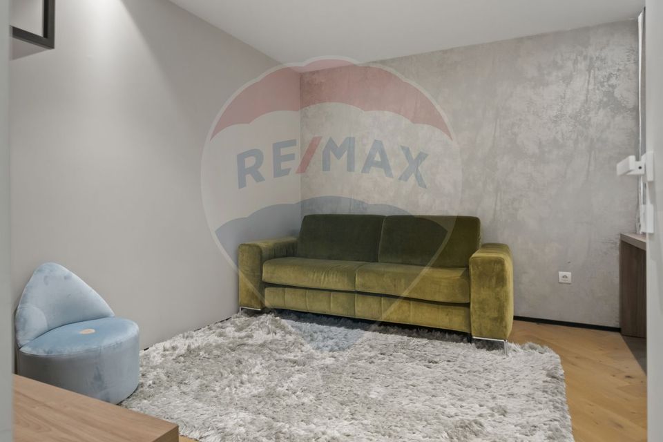 6 room House / Villa for sale