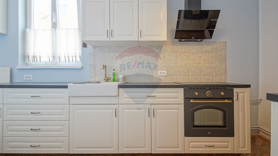 Apartament de închiriat in Centrul Istoric, pretabil regim hotelier