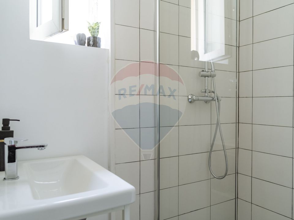 45sq.m Special Property for sale, Sala Palatului area