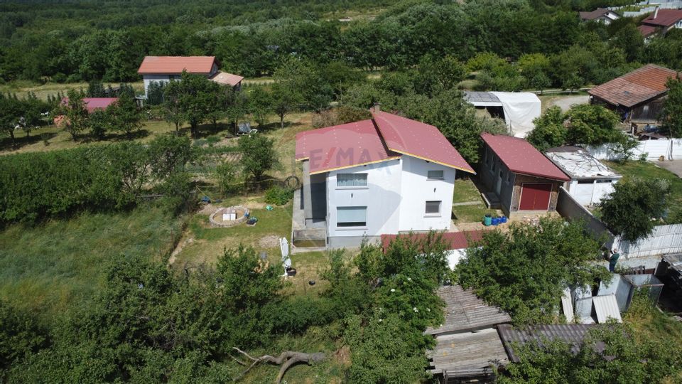 Casă P+M în Salicea de vanzare la 14 km de Cluj Napoca