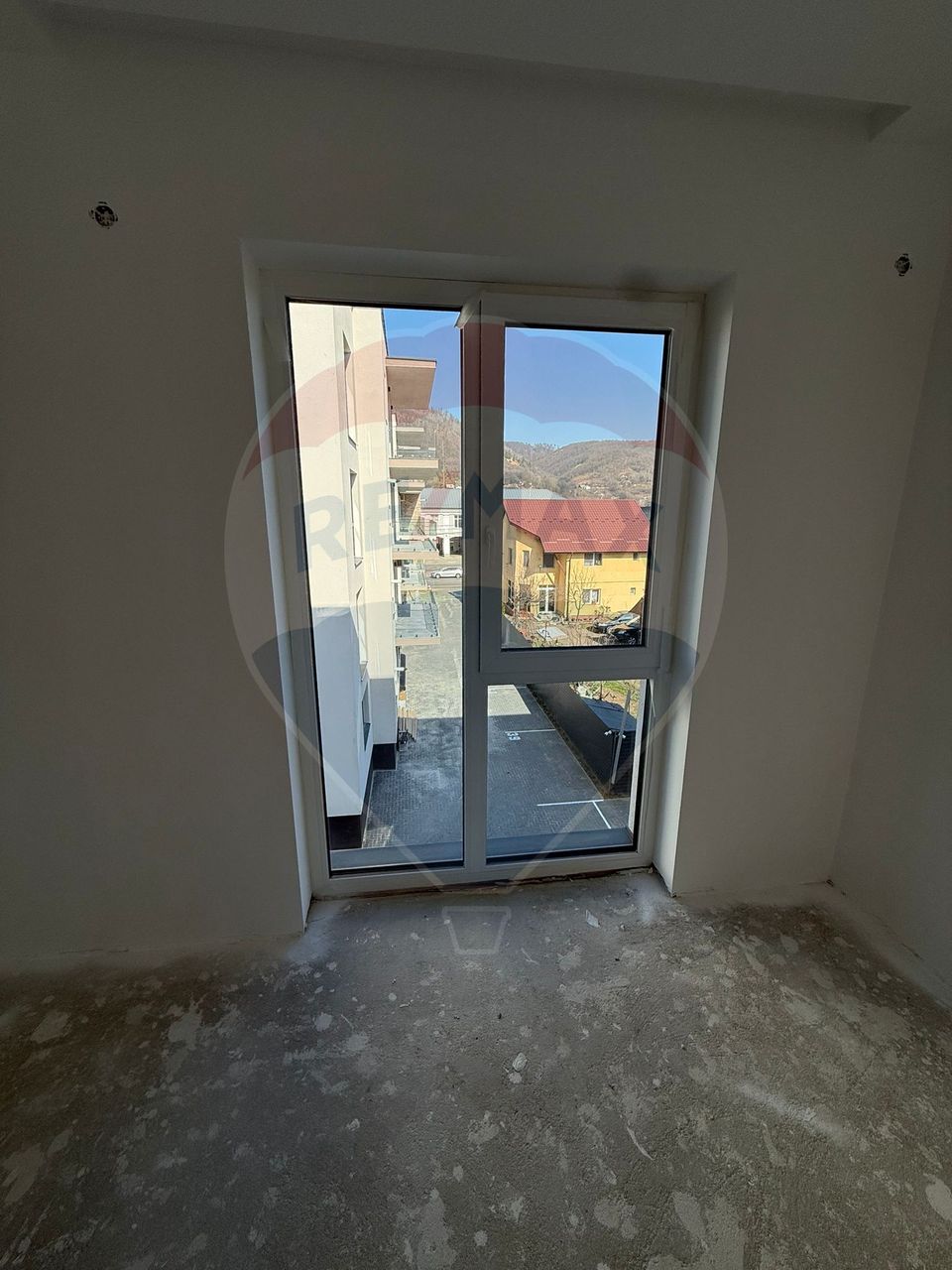 APARTAMENT 2 CAMERE DE VANZARE IN CENTRUL VECHI