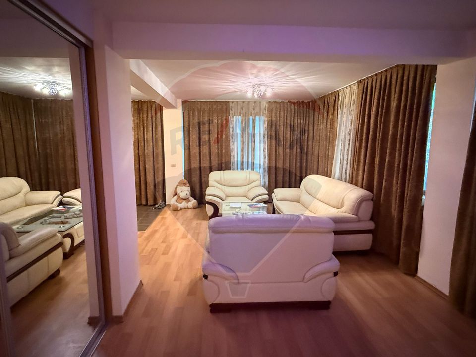 VANZARE Apartament cu 3 camere in zona Voluntari