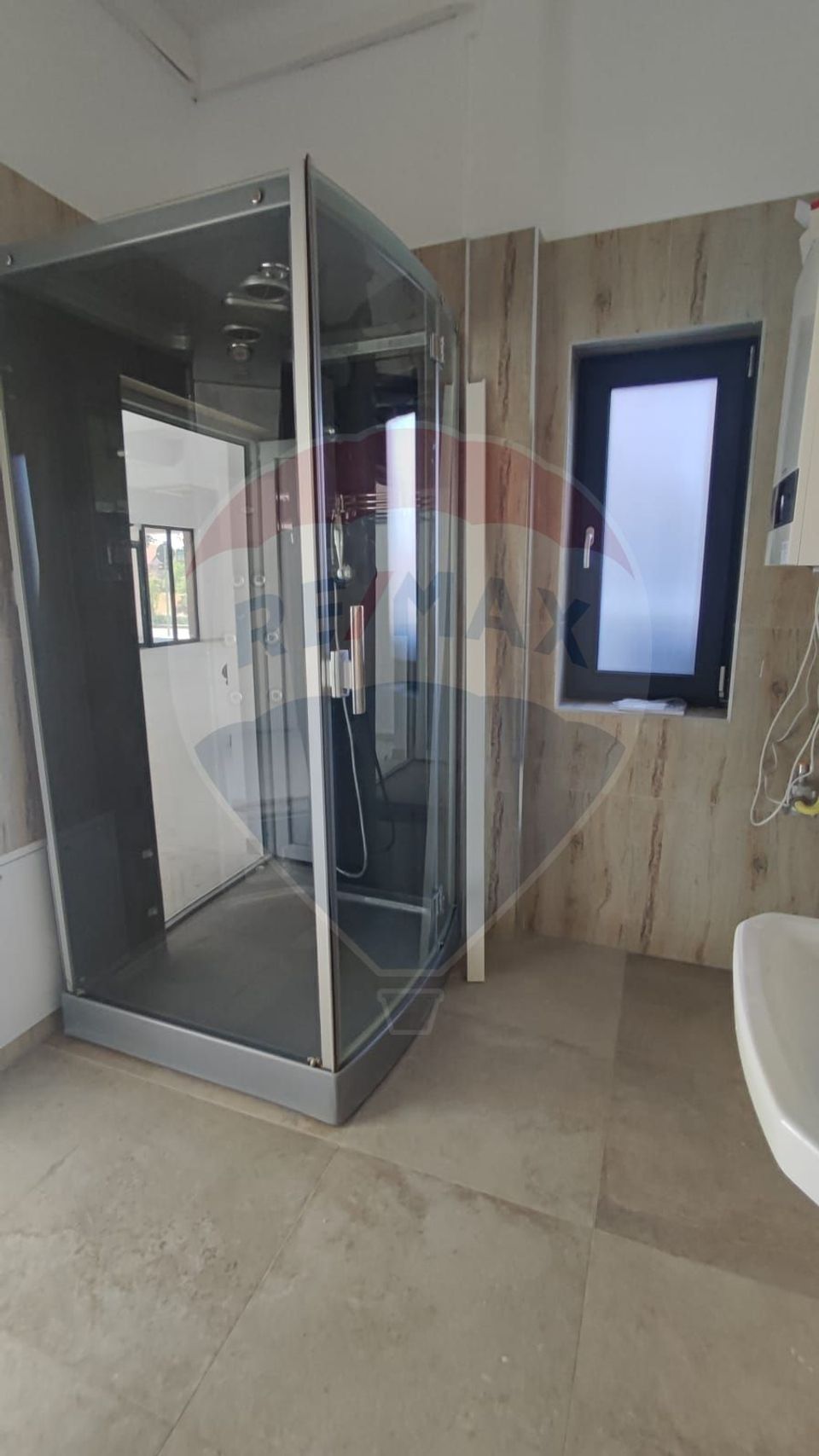 Spațiu comercial ori birouri de închiriat, zona ultracentrală, Oradea