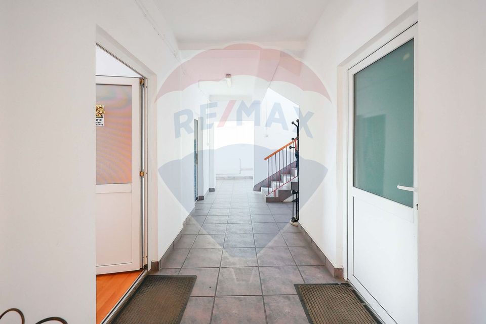 1,407.2sq.m Industrial Space for sale, Vest area