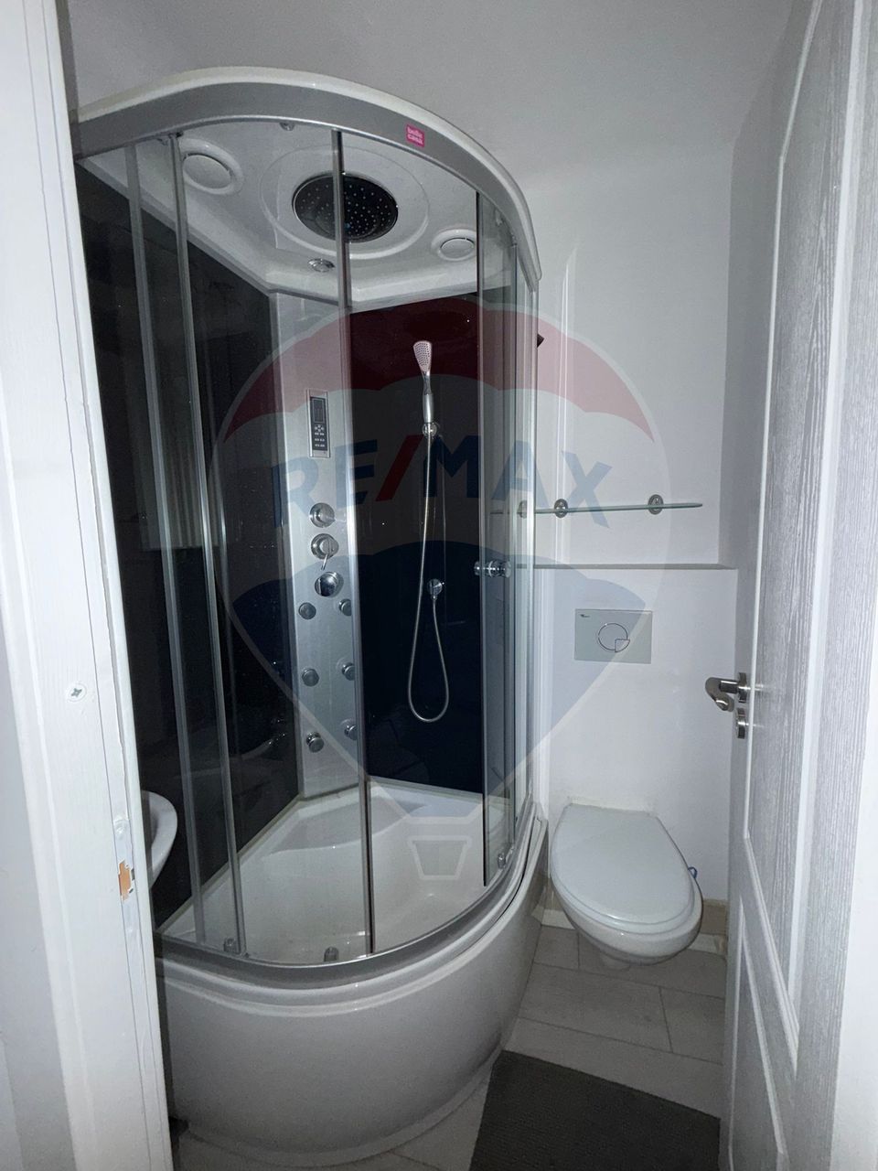 4 room Apartment for sale, 1 Mai area