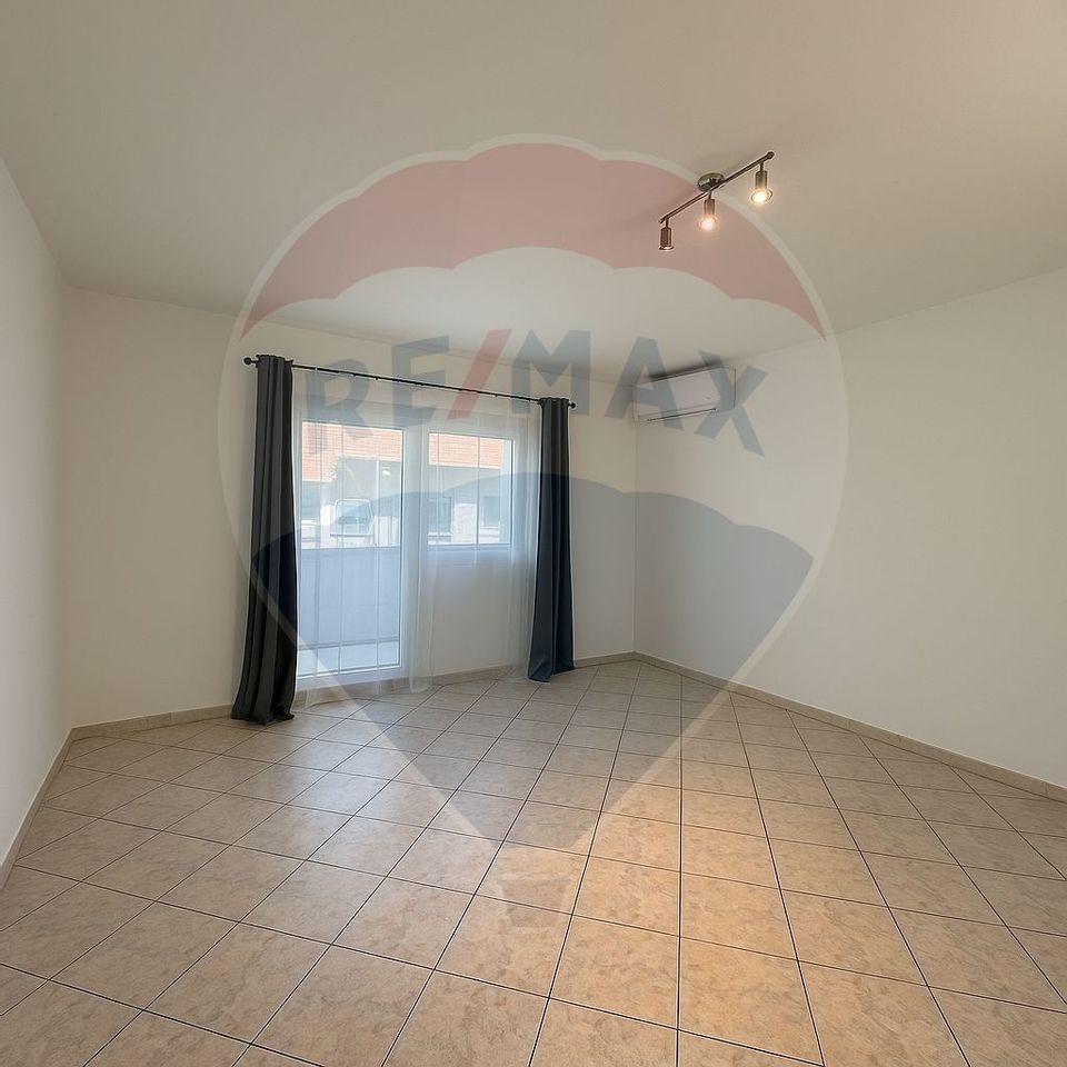 Apartament 2 camere Piata Doina