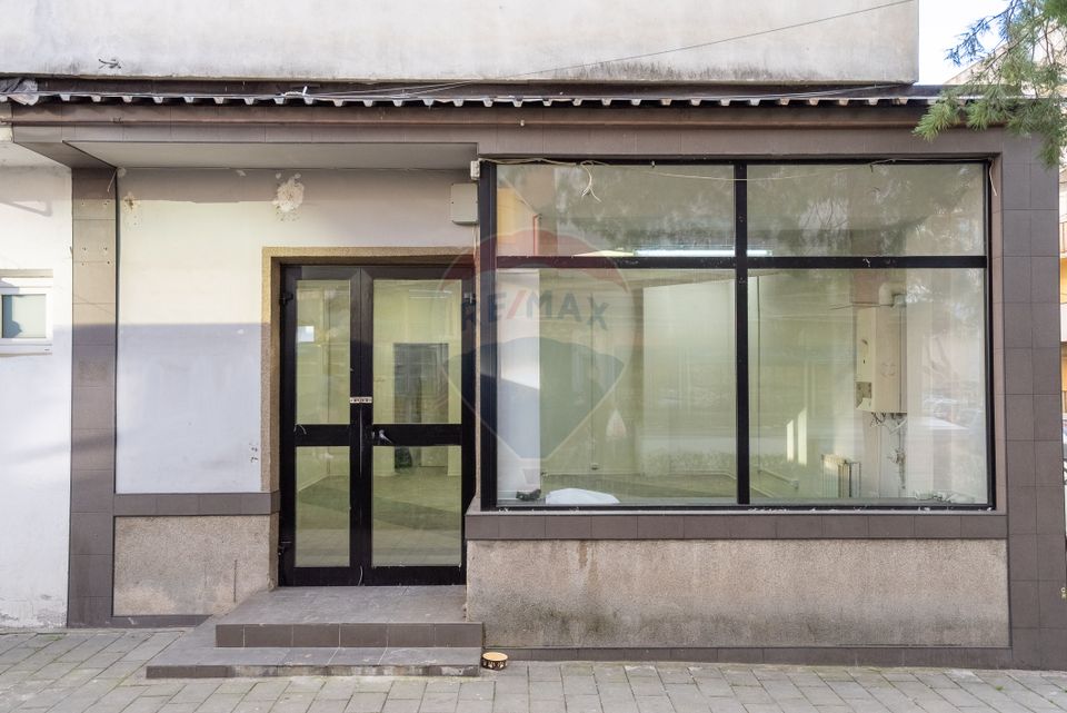 55sq.m Commercial Space for rent, Exercitiu area