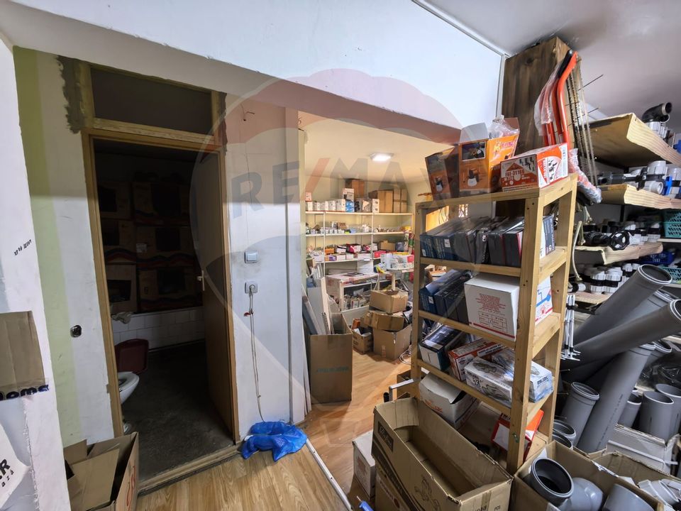 140sq.m Commercial Space, Central area