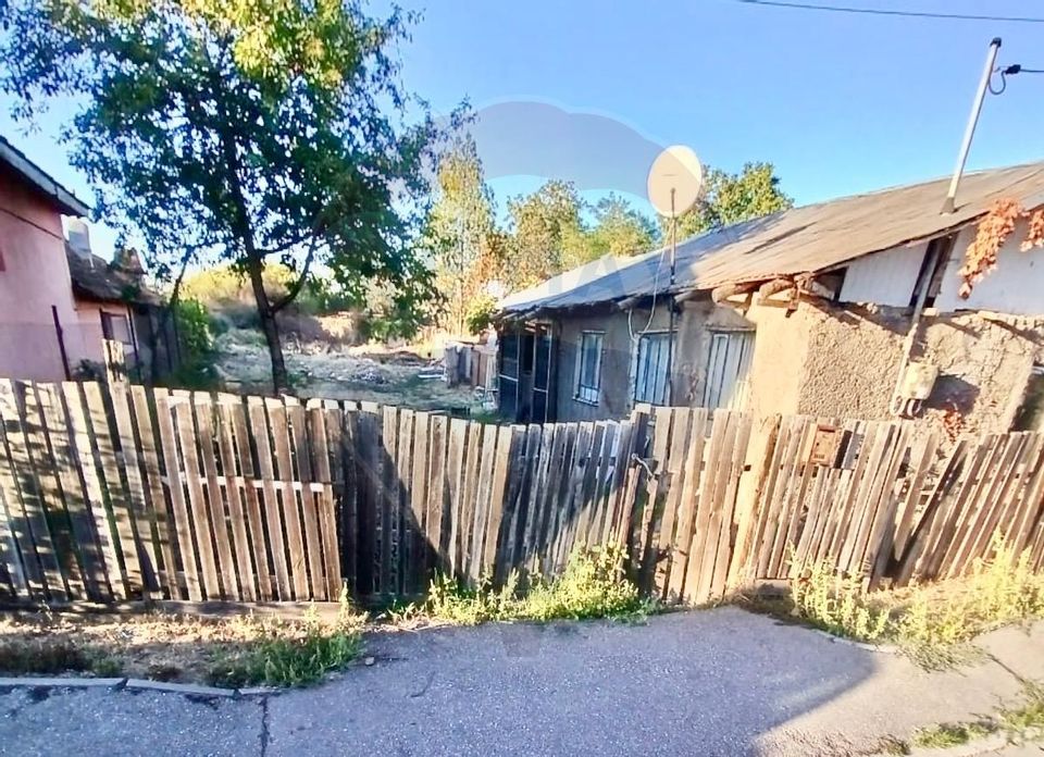 Teren 893mp Carcea / Strada primariei