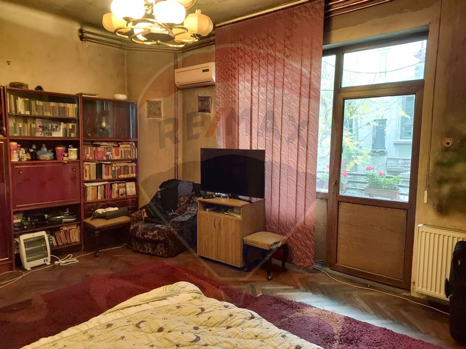 4 room Apartment for sale, Unirii area