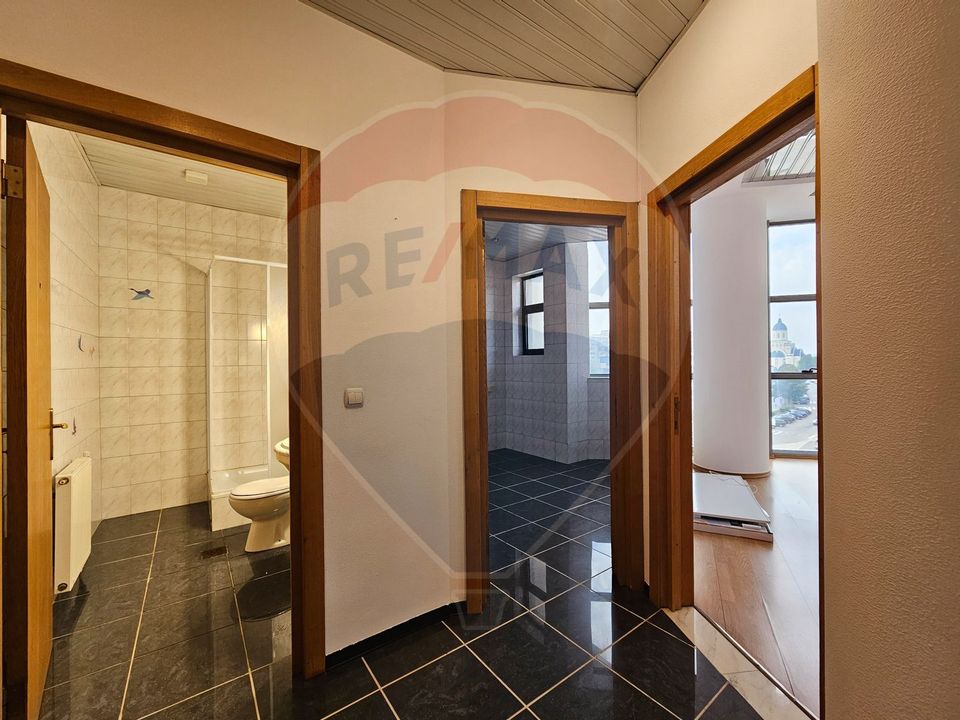 18sq.m Office Space for rent, Ultracentral area